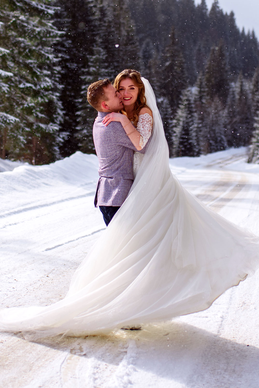 Winter wedding photo for RiverRidge Retreat in Otago